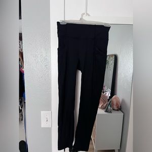 black lululemon leggings!